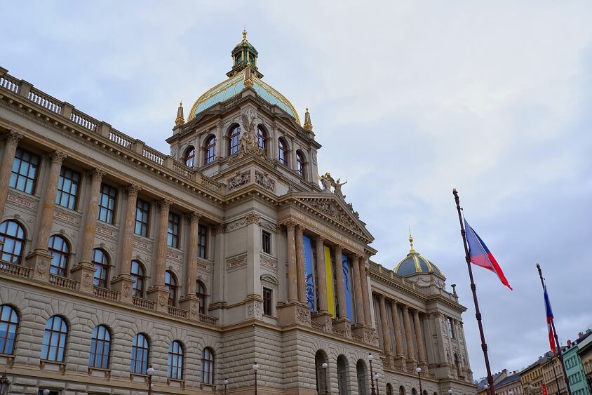 Nacionālā muzeja ēka Prāgā
